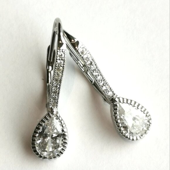 Sterling silver CZ drop lever back earrings 🆕 - Picture 2 of 5